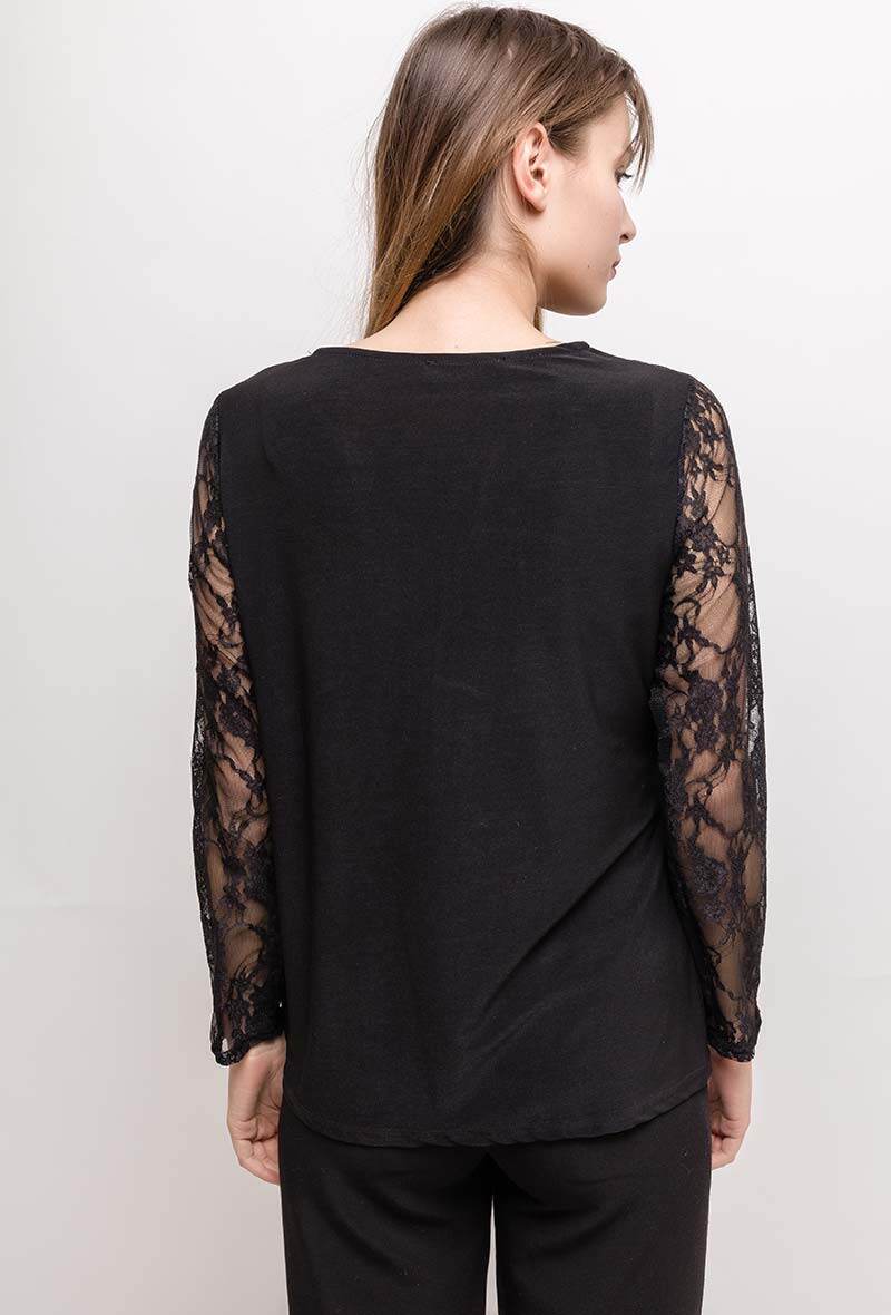Shiny Blouse with Lace i Stor Storlek