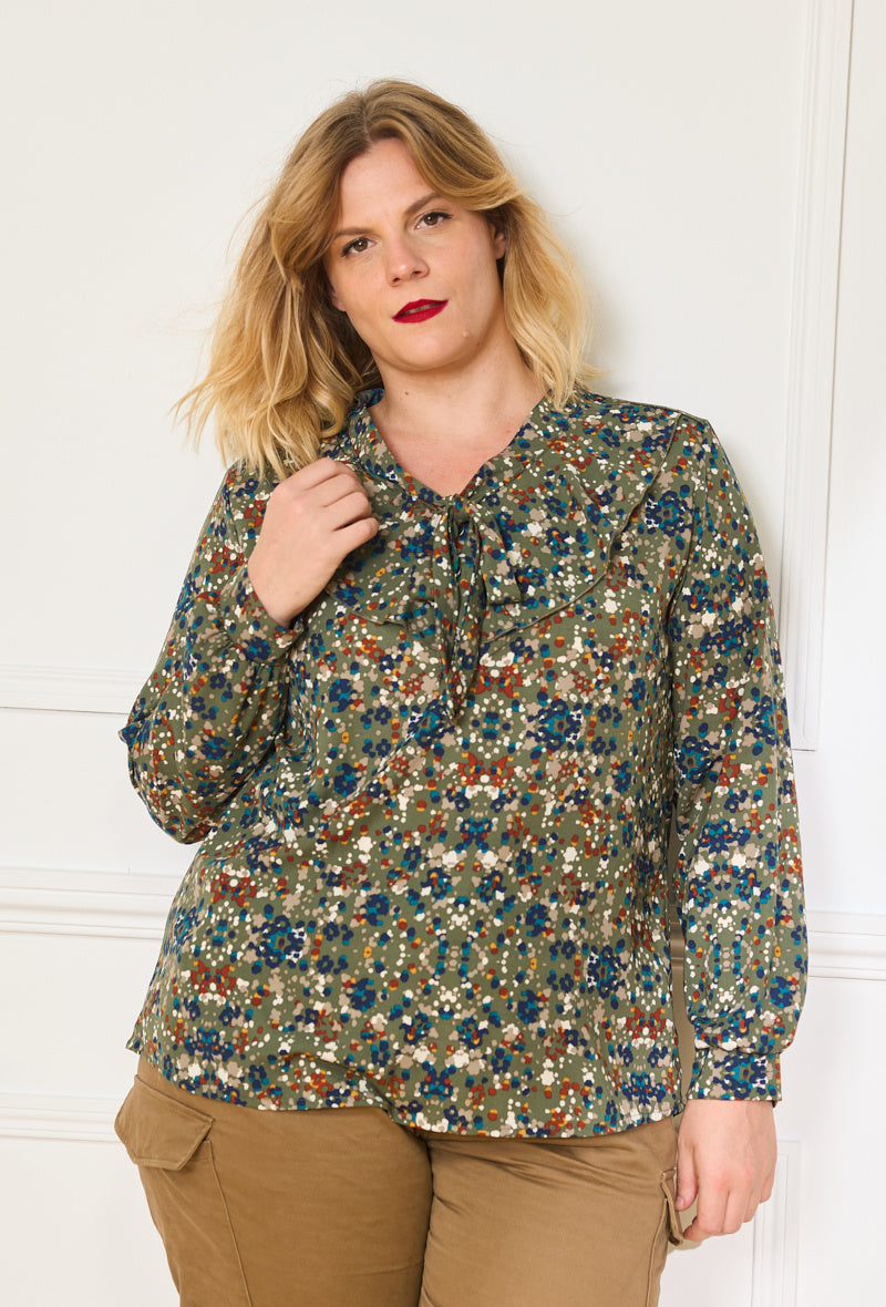 Ruffled Printed Blouse i Stor Storlek