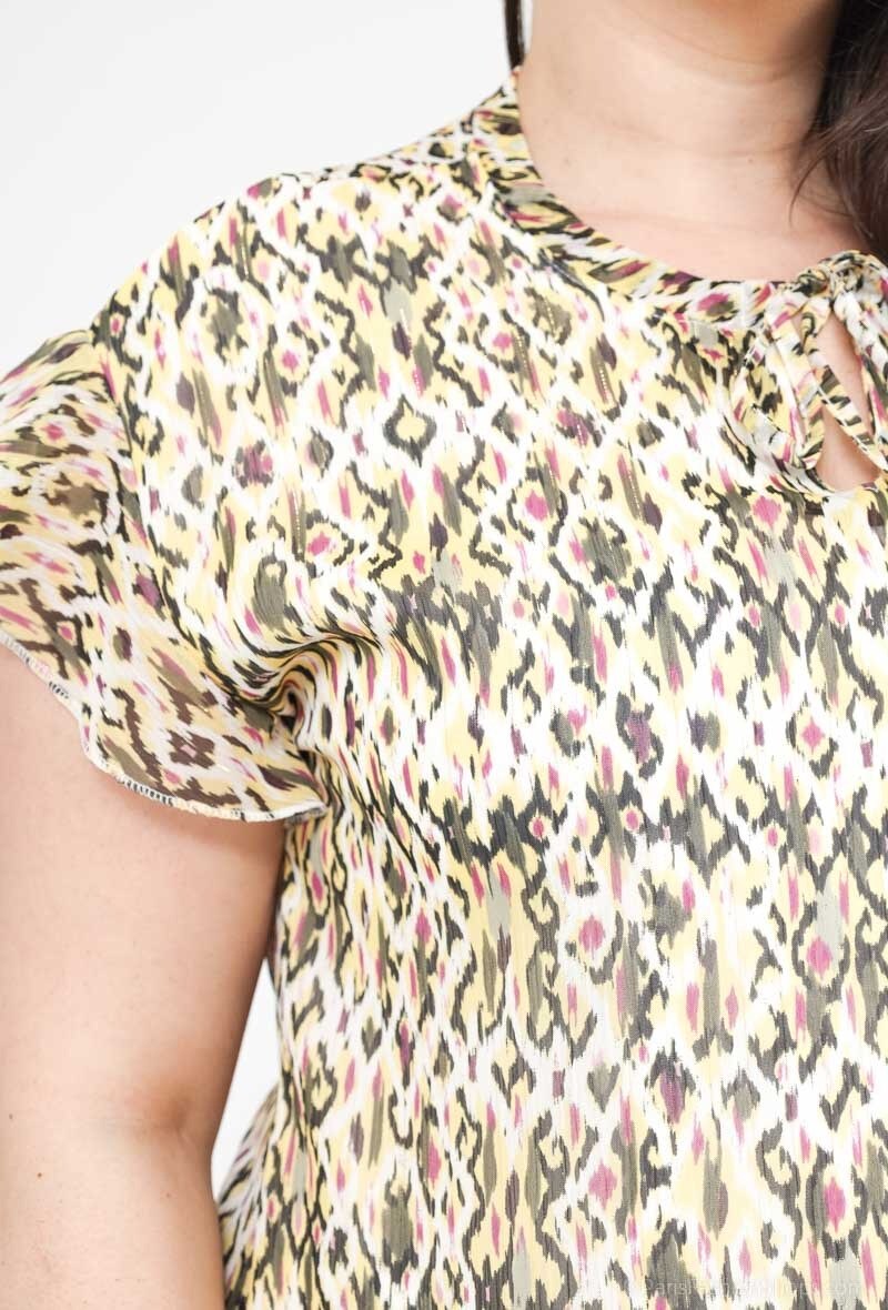 Ruffle Sleeve Printed Blouse i Stor Storlek