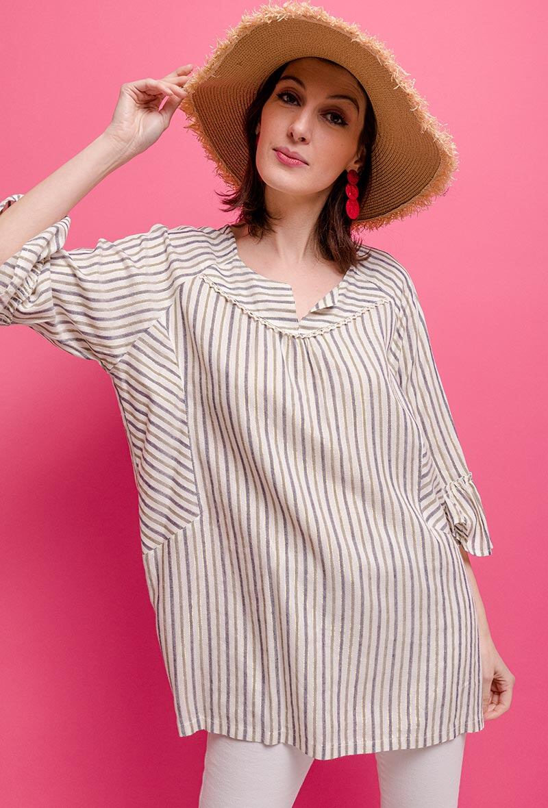 Striped shiny blouse i Stor Storlek