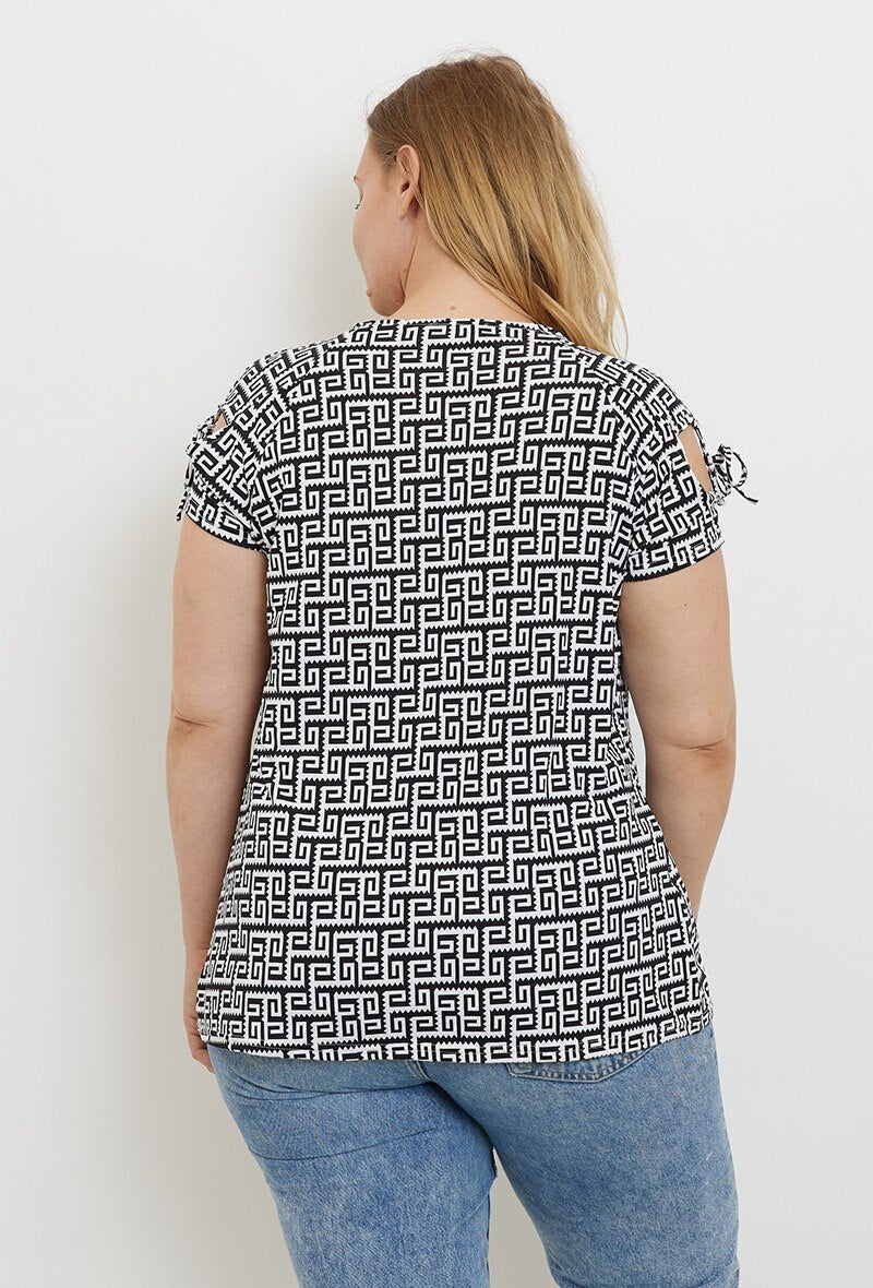 Blus i Stor Storlek - Elegans för den Storslagna Stilen