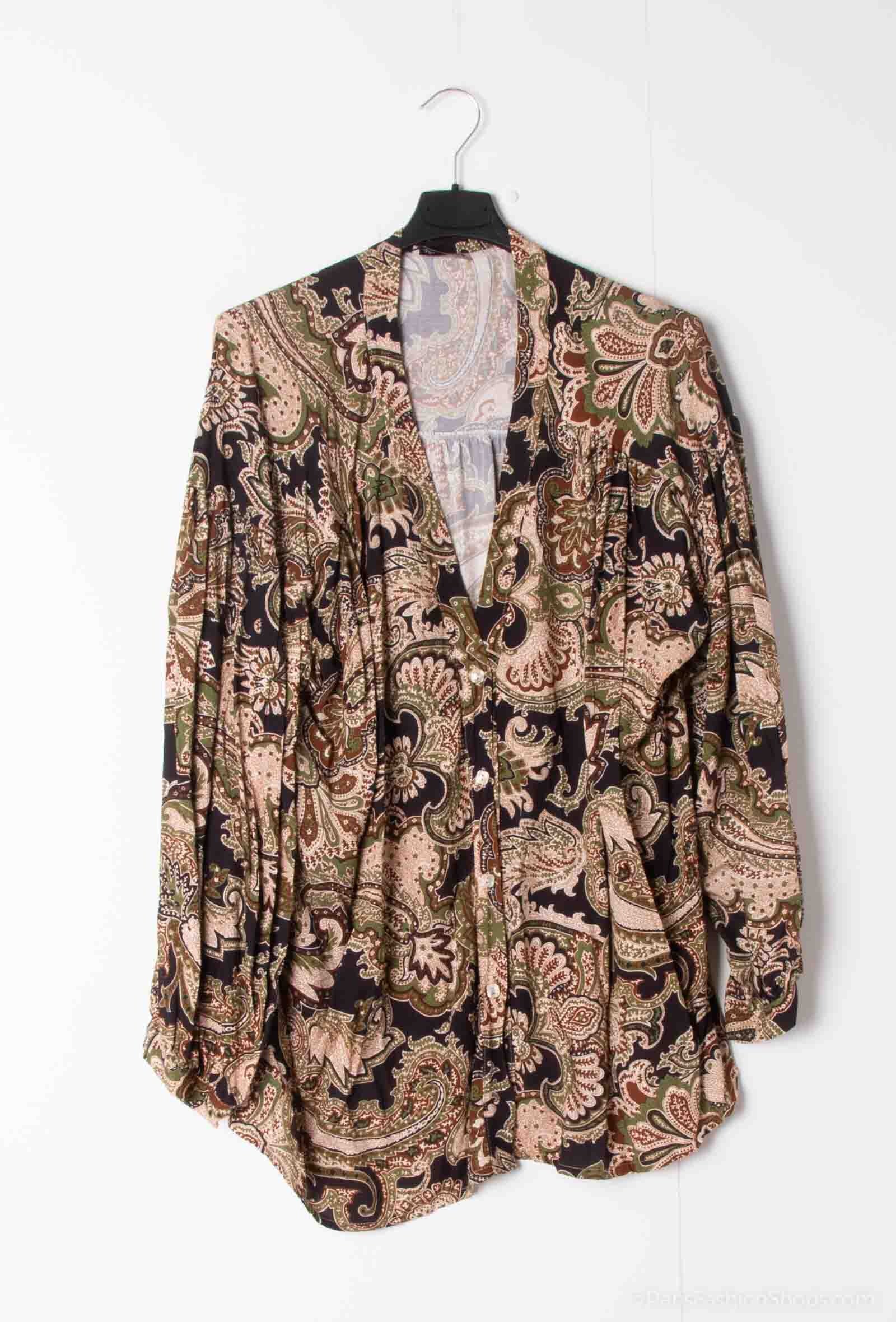 BLOUSE i Stor Storlek - Elegant och Bekväm