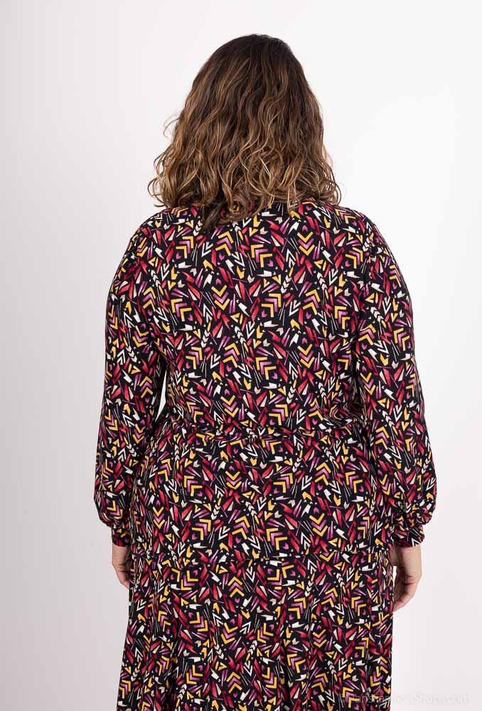 Plus Size Printed V-Neck Blouses