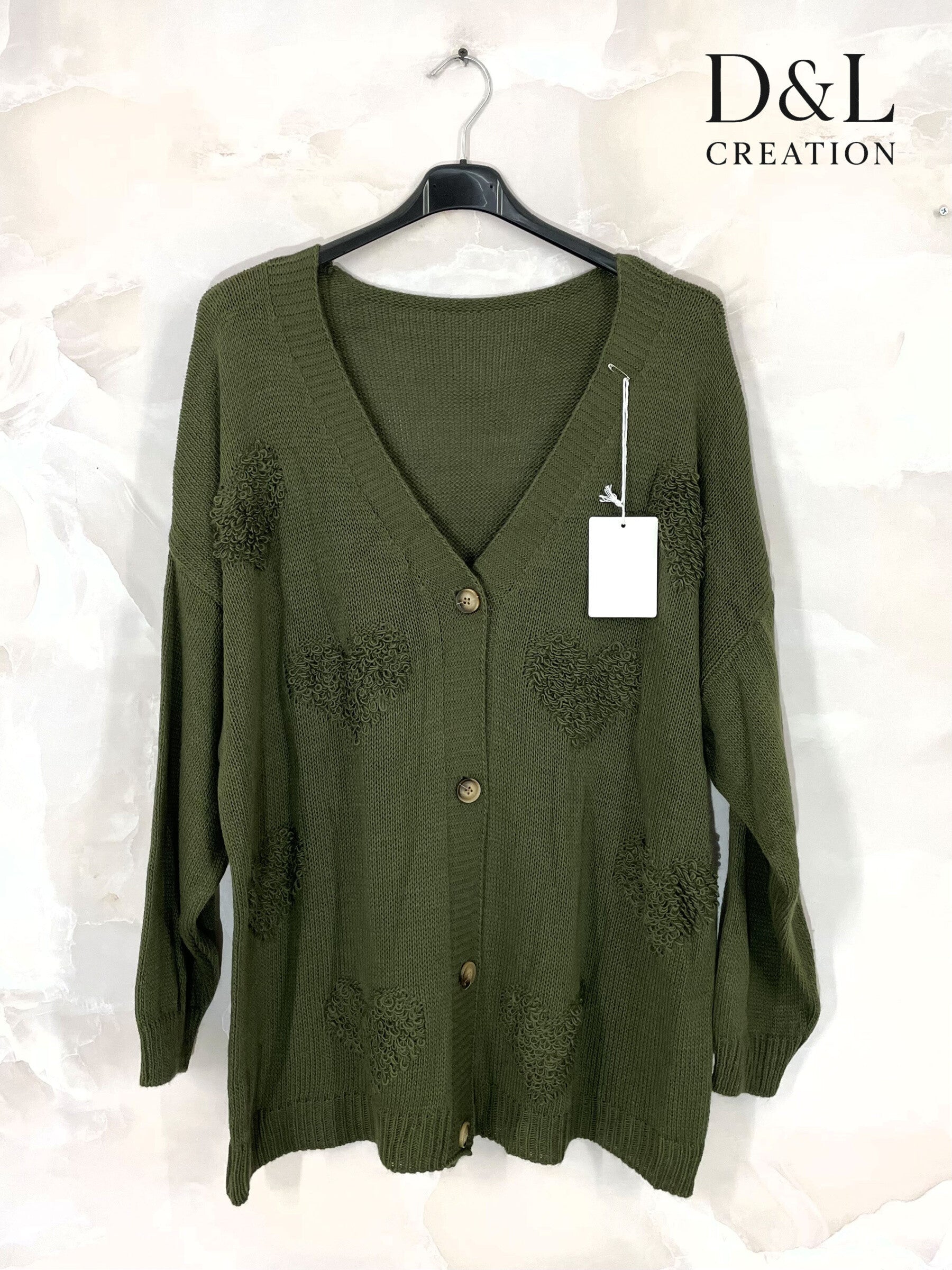 Buttoned cardigan with hearts sizes 38 to 52 i Stor Storlek