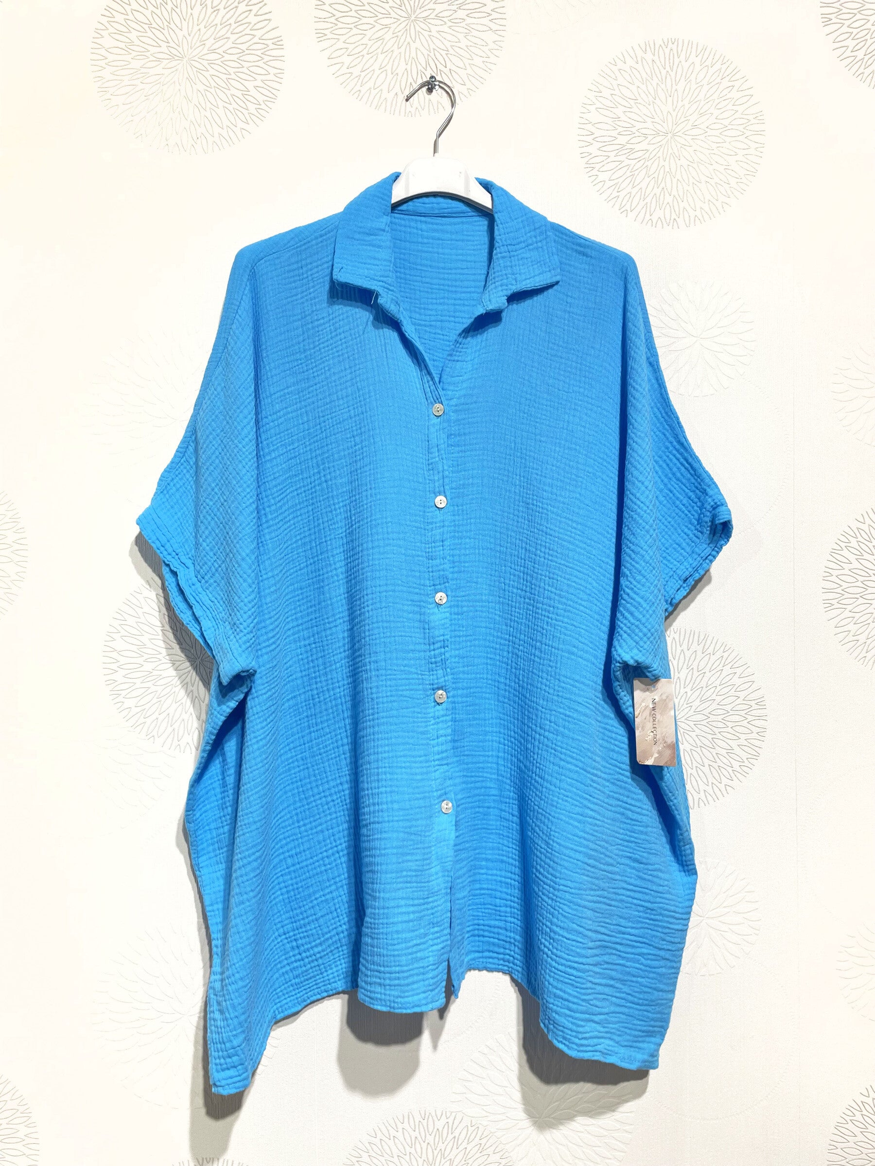Plus size shirt in double cotton gauze T38 in T66 i Stor Storlek