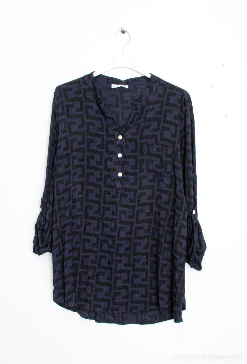 Skjorta i Stor Storlek – Elegant och Bekväm