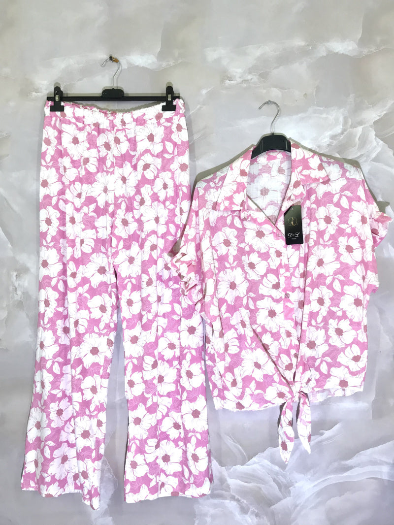Plus Size Floral print short-sleeved shirt and pants set