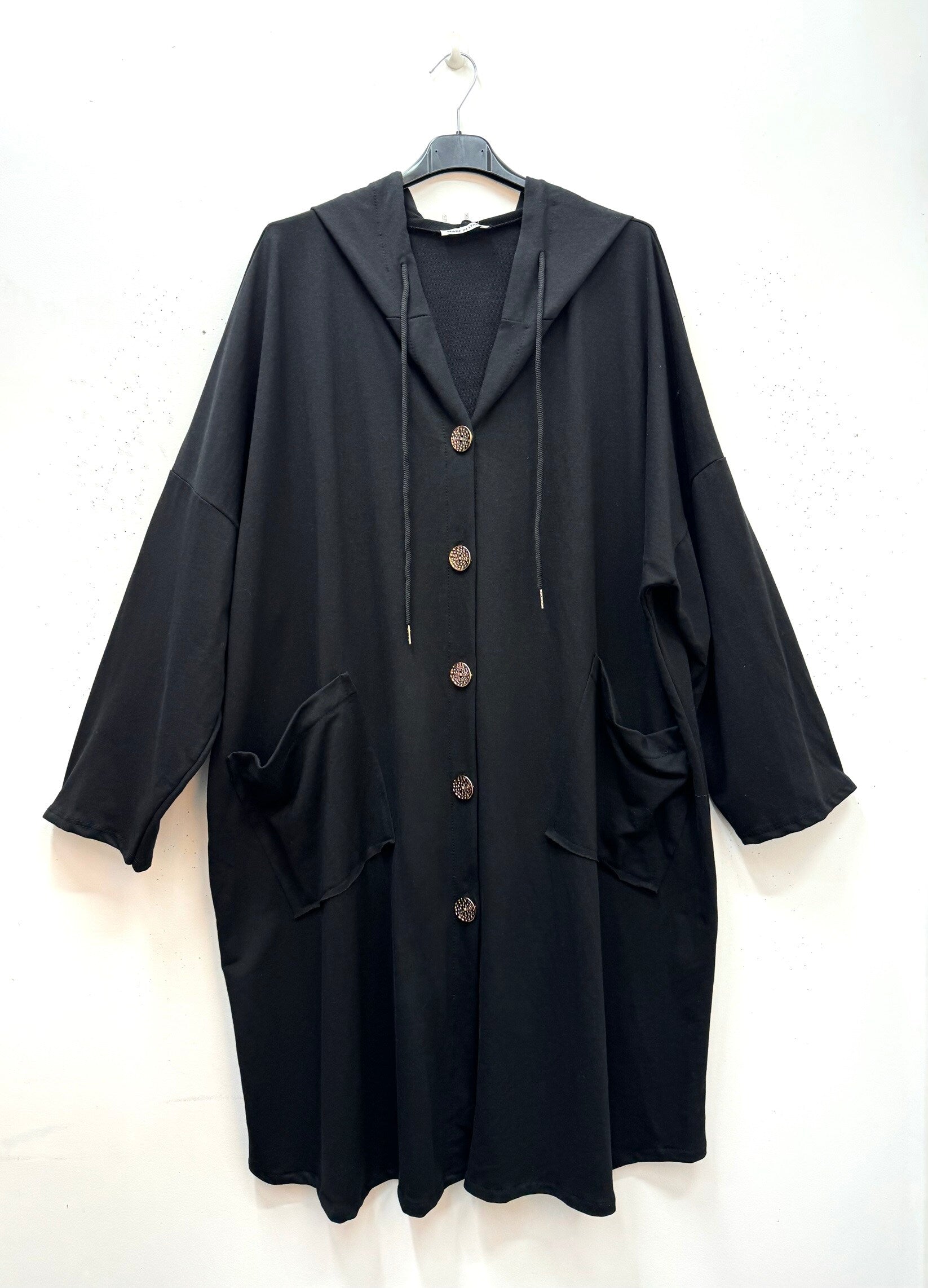 Long cotton cardigan with wing print on the back i Stor Storlek