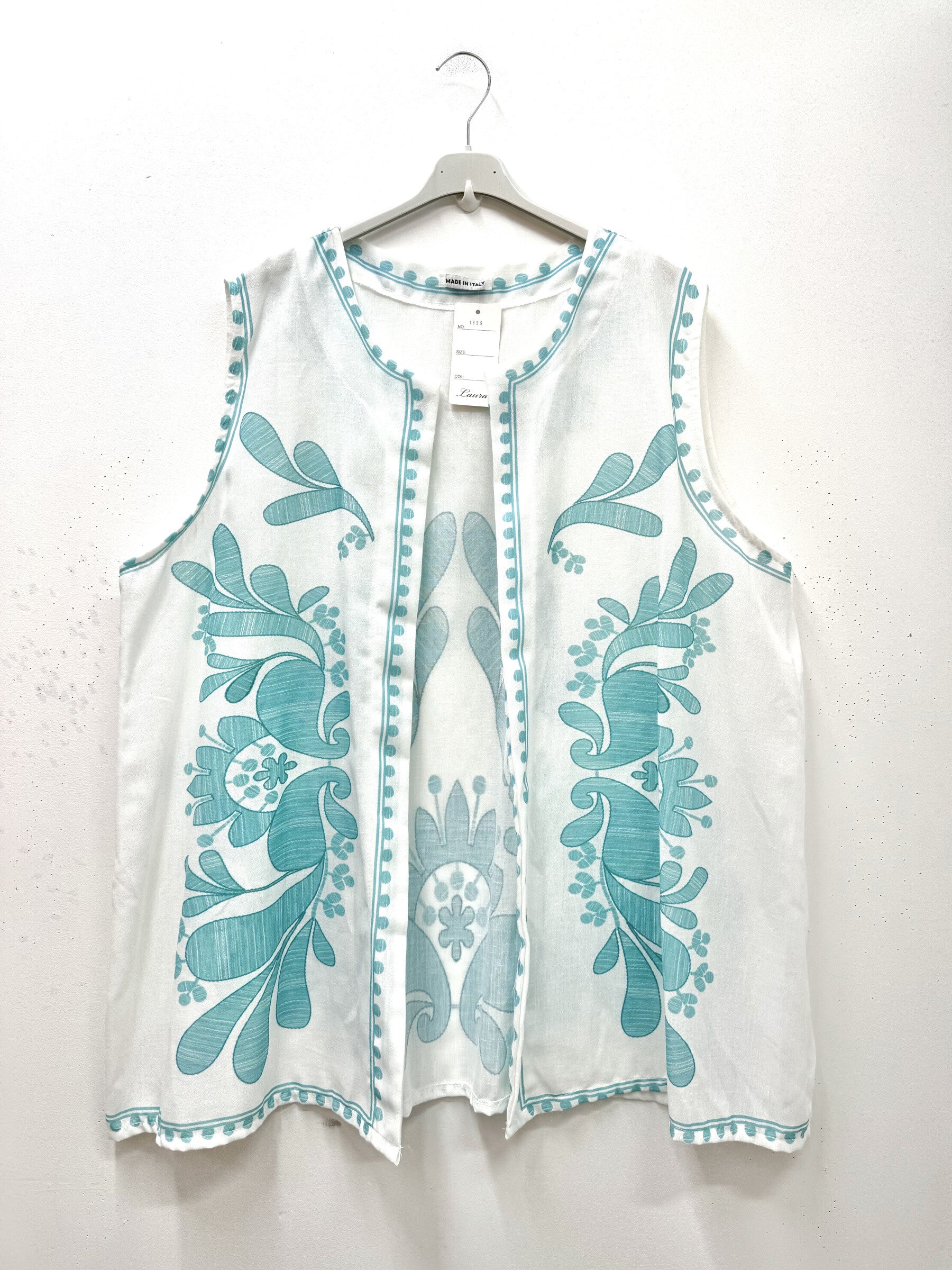 Printed sleeveless vest i Stor Storlek