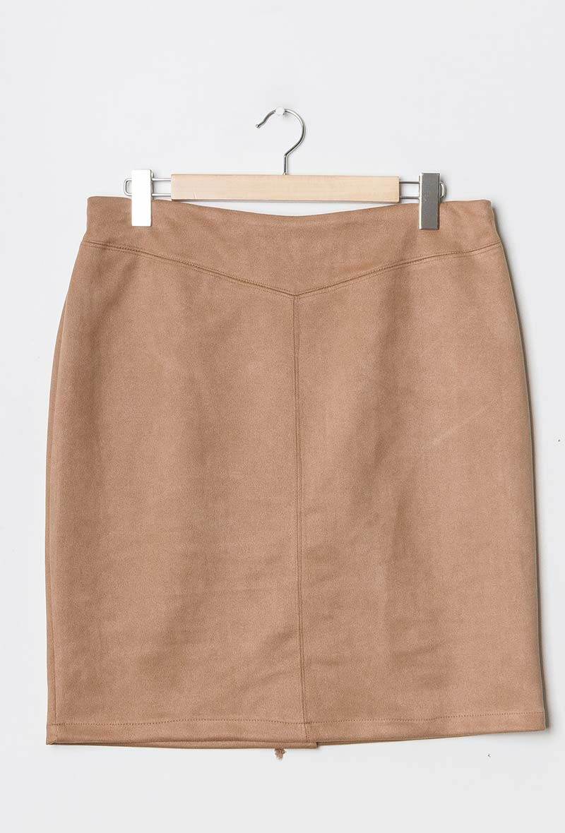 Suede skirt i Stor Storlek