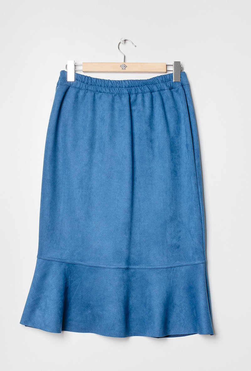 Suede Skirt i Stor Storlek - Elegans och Komfort