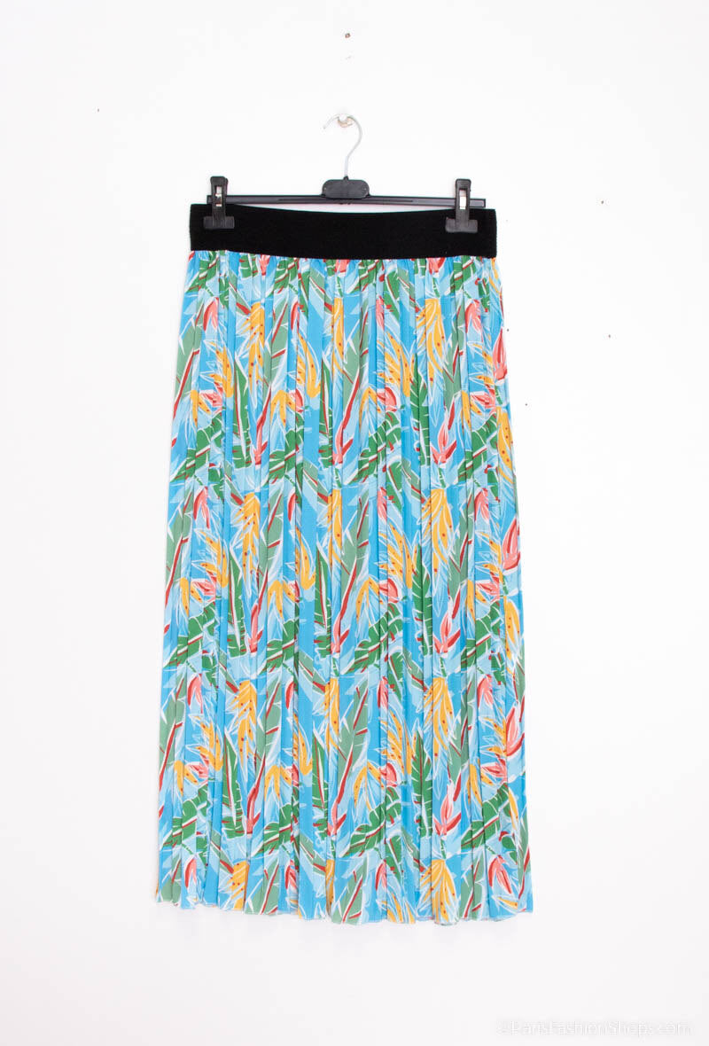 Pleated skirt i Stor Storlek