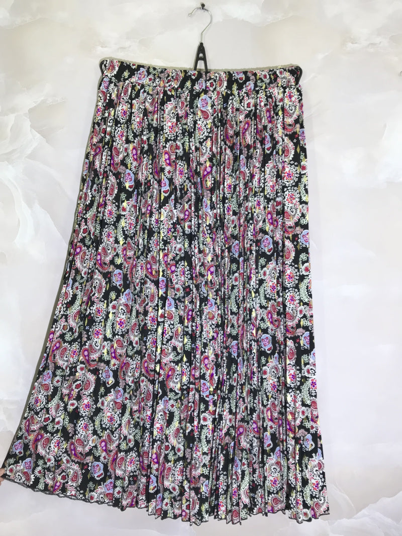 Printed pleated skirt i Stor Storlek