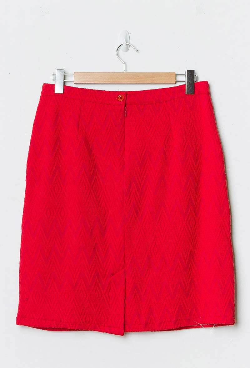 Texturerad kjol i stor storlek