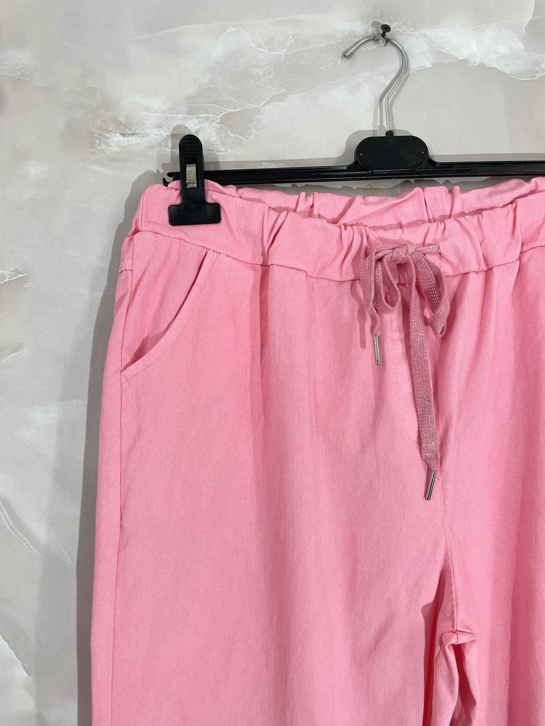 Ultra stretch T40 storlek pantacourt i T52 i Plus Size