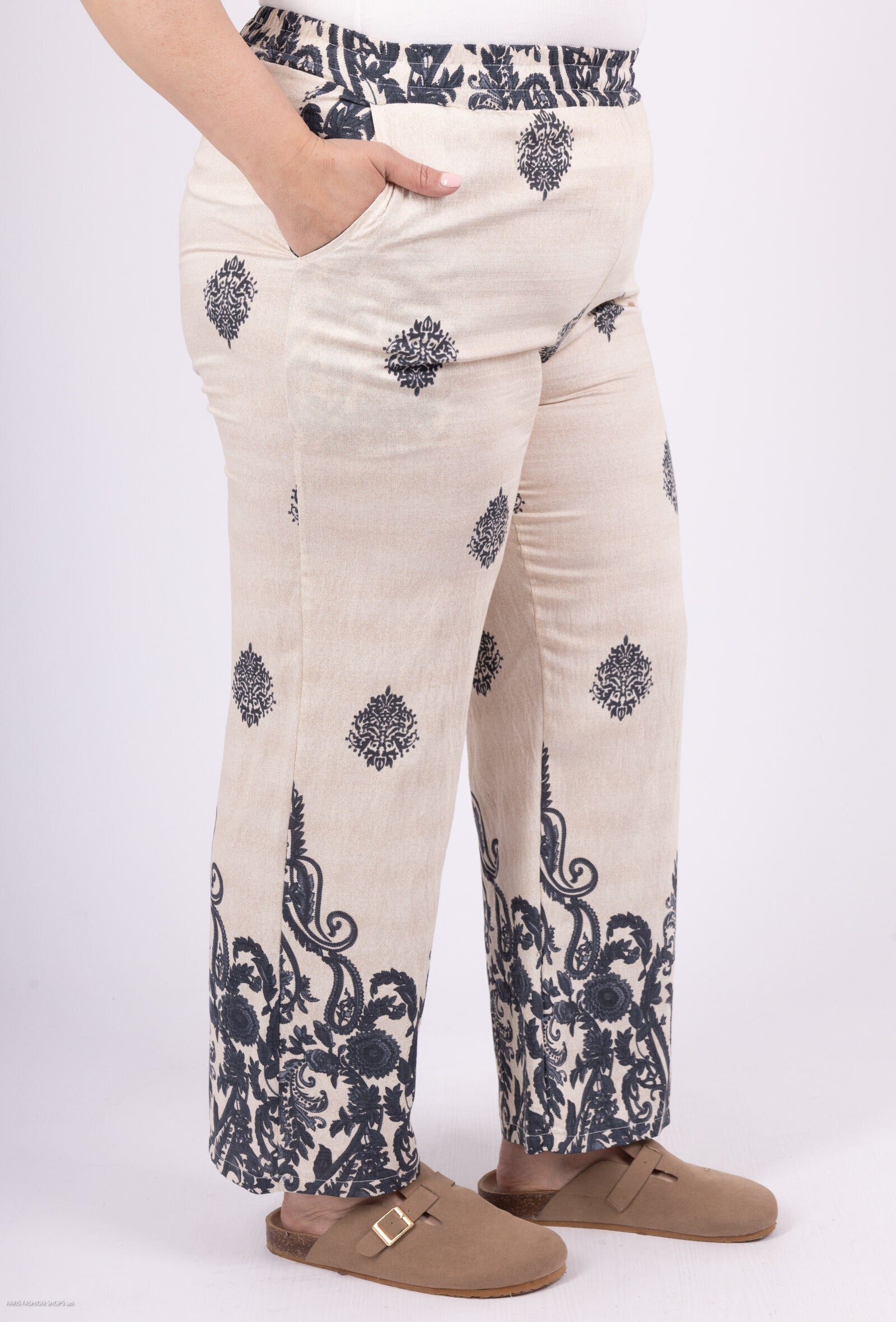 Stora tryckbyxor med fickor i Plus Size