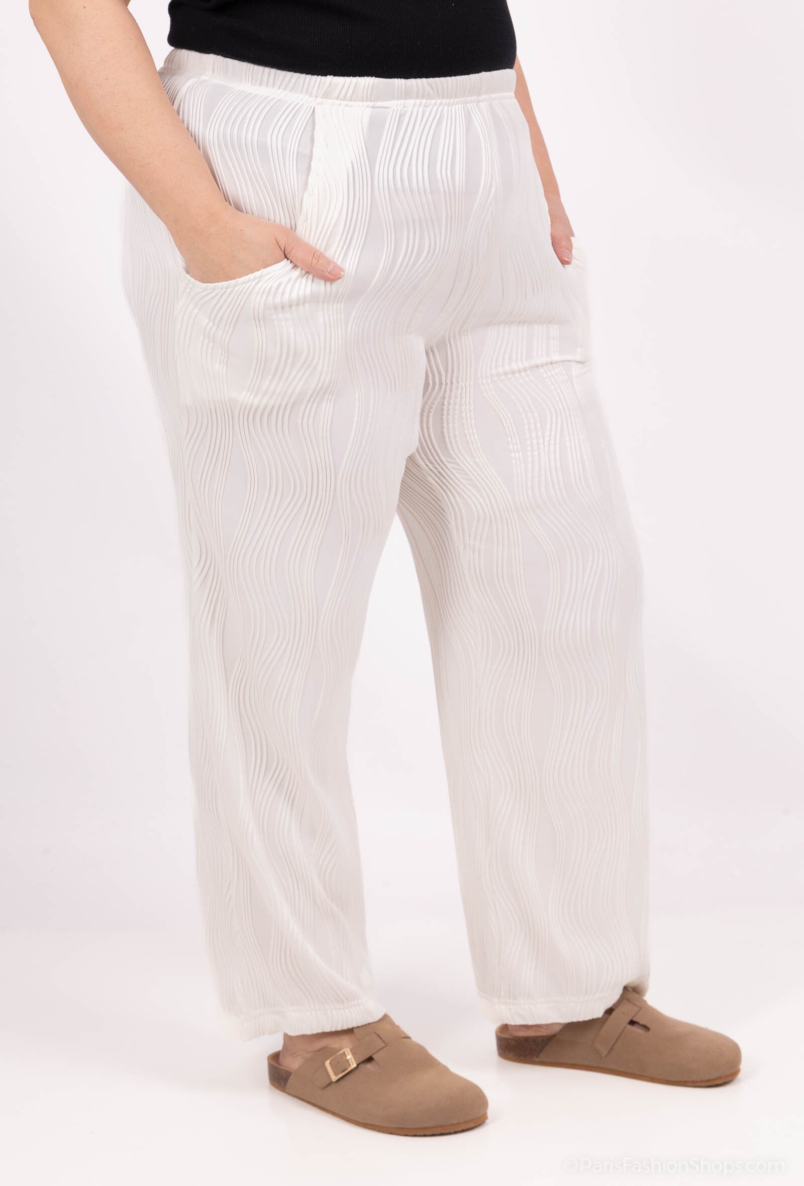 Avslappnade byxor med elastisk midja i plusstorlek