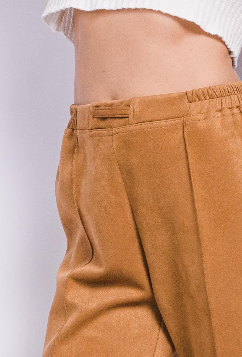 Suede pants i Stor Storlek