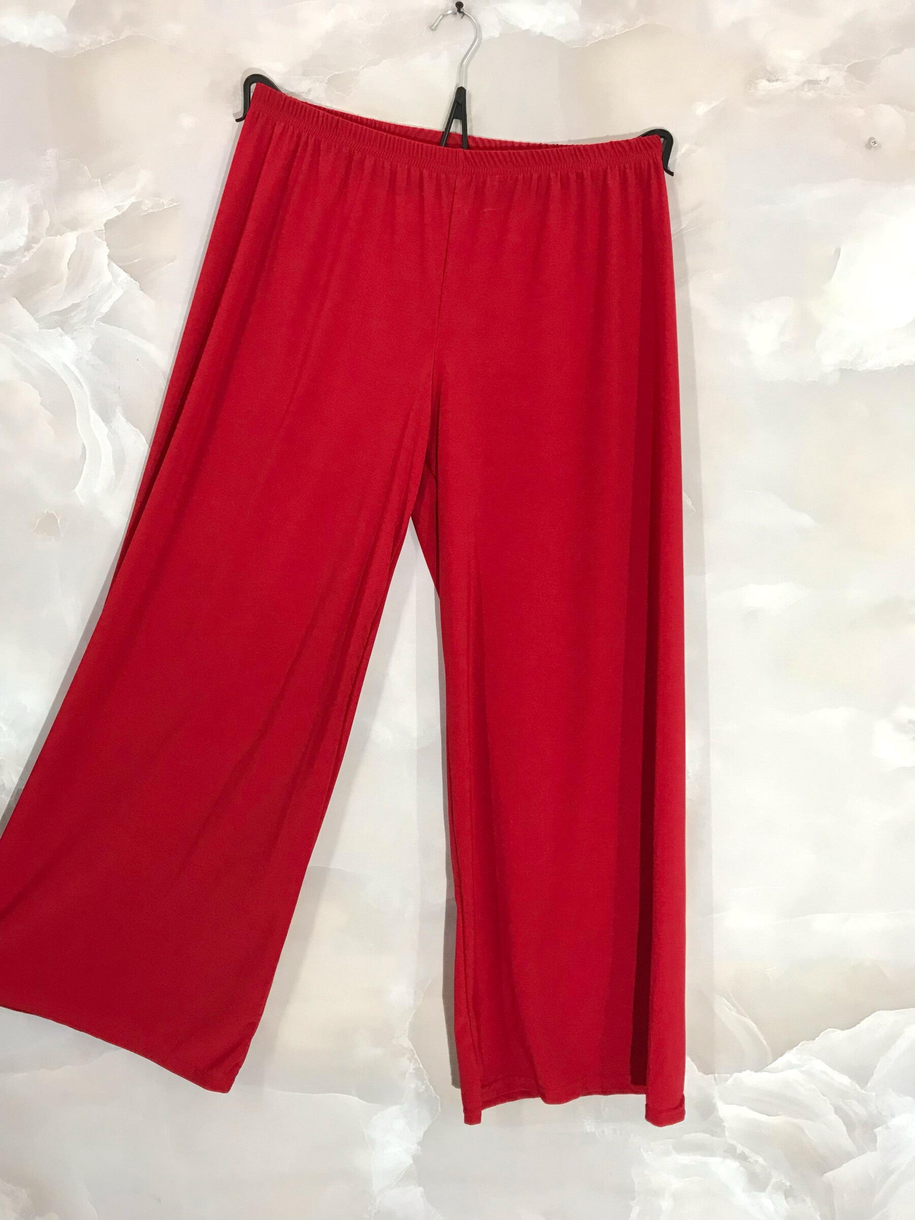 Fluid Pants Kiss Kiss Wide Legs T40 till T50 i Stor Storlek