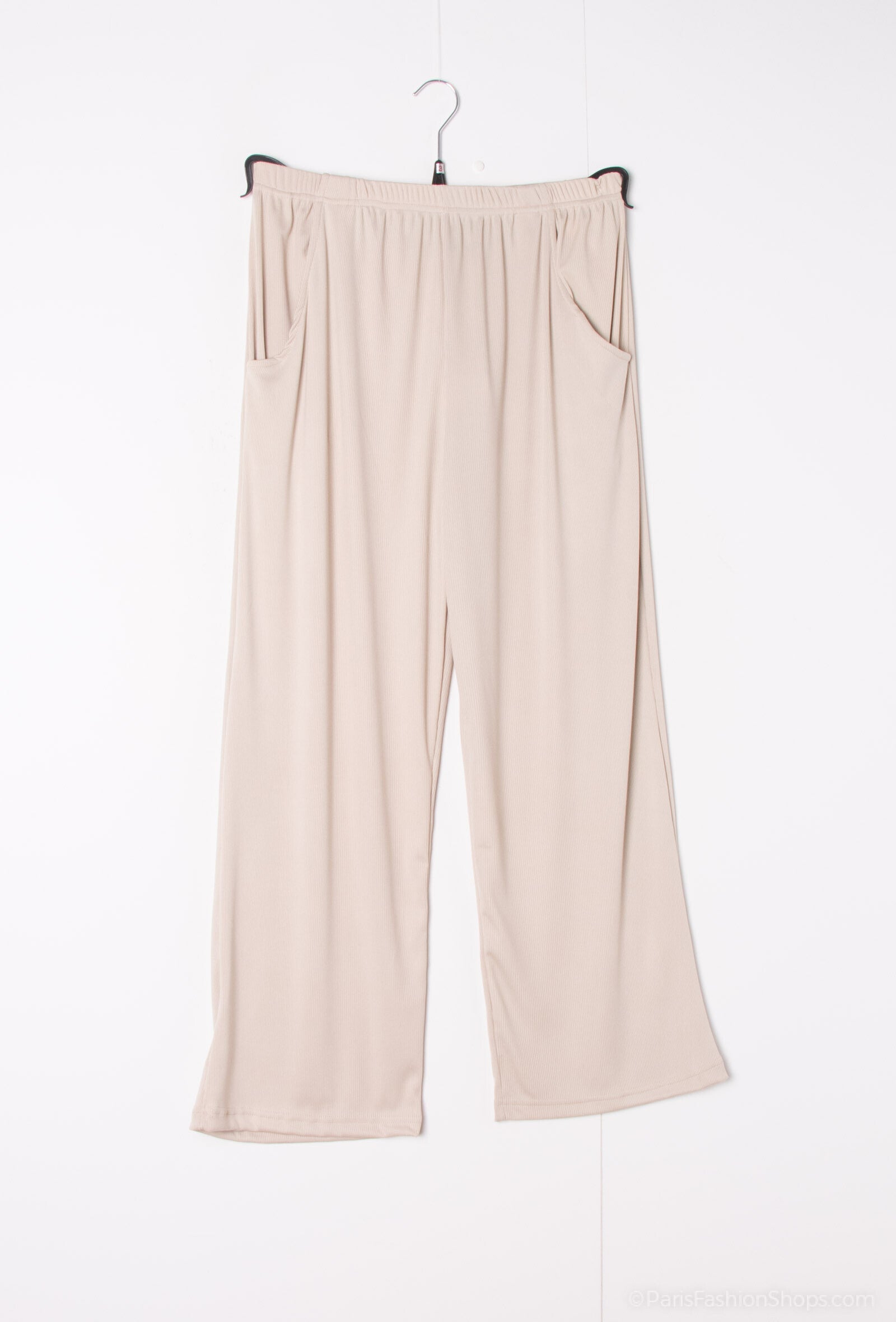 Fluid byxor för alla säsonger i Plus Size