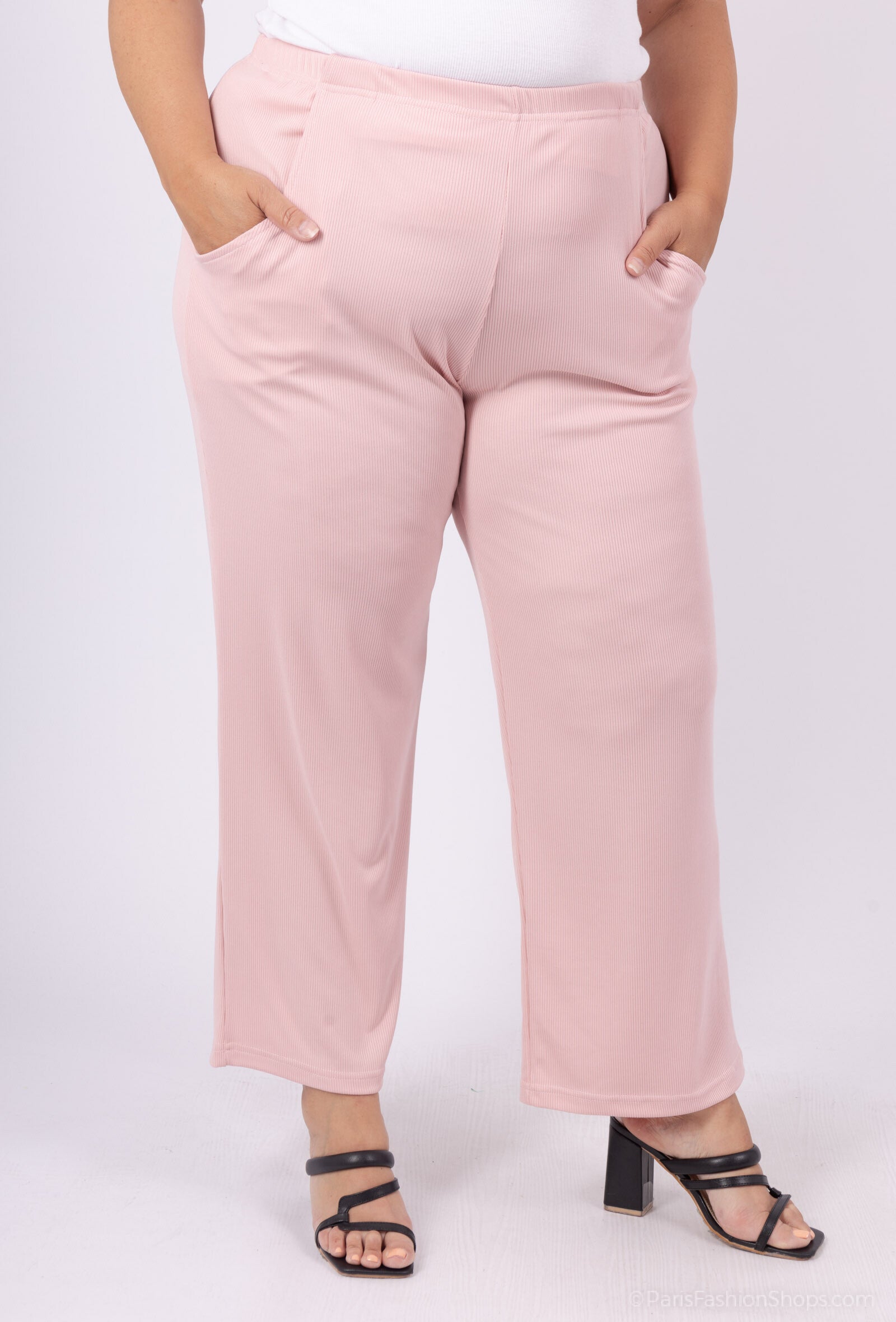 Fluid byxor för alla säsonger i Plus Size