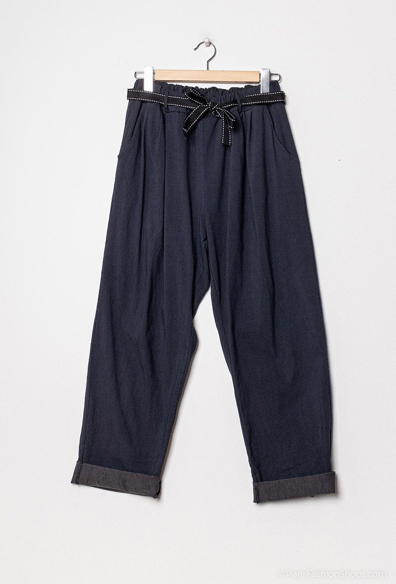 High waisted paper bag effect trousers with waistband i Stor Storlek