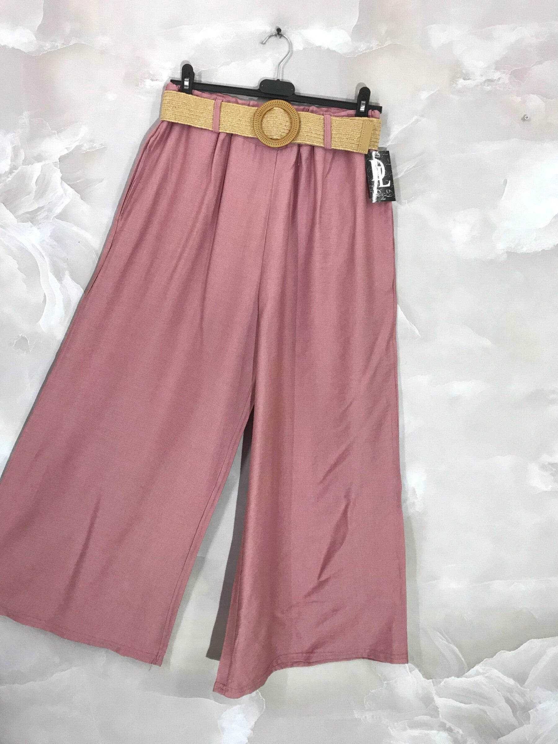 Plus Size Ungled wide leg pants with belt