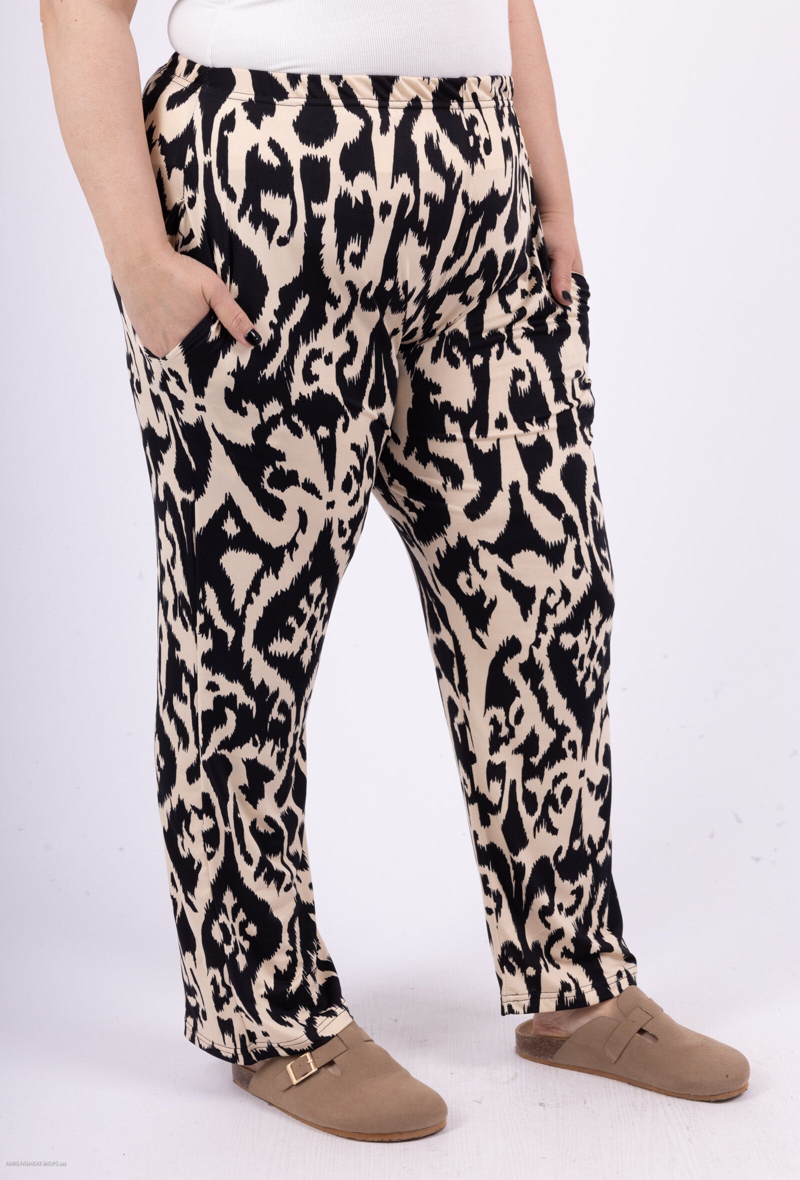 Plus Size Fluid Printed Pants