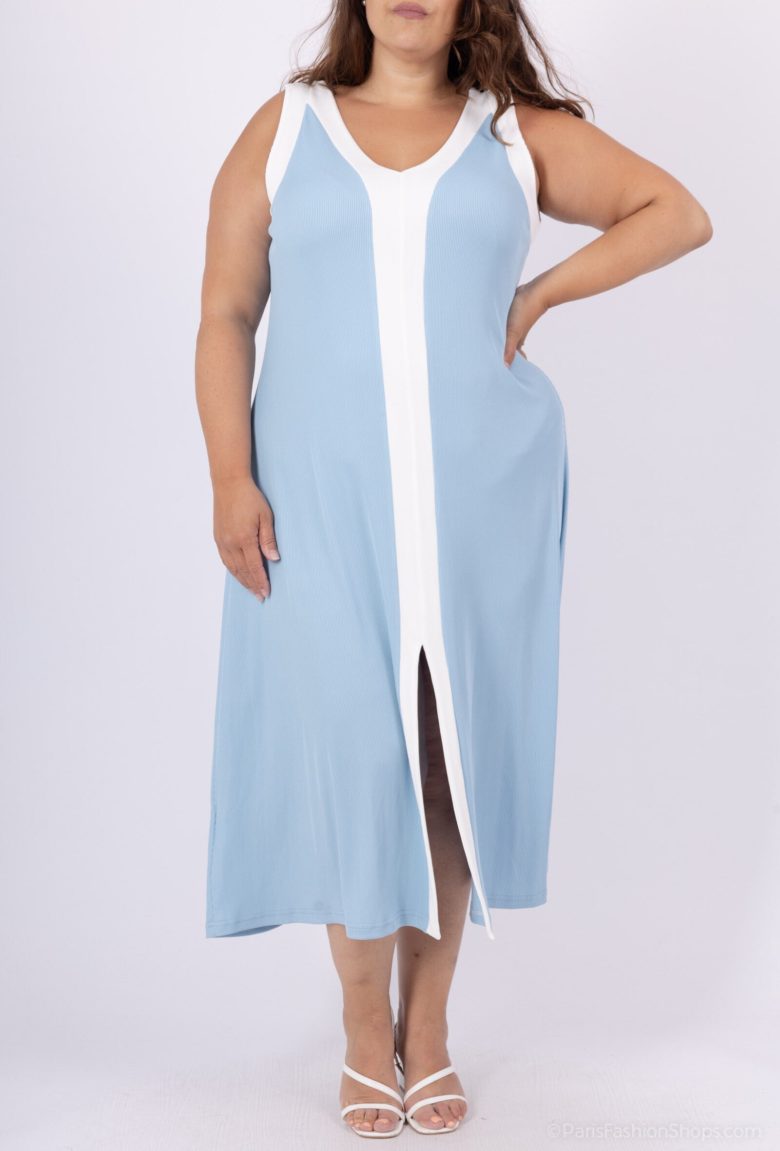 Plus Size Tvåfärgad V-ringad Klänning - 130 cm
