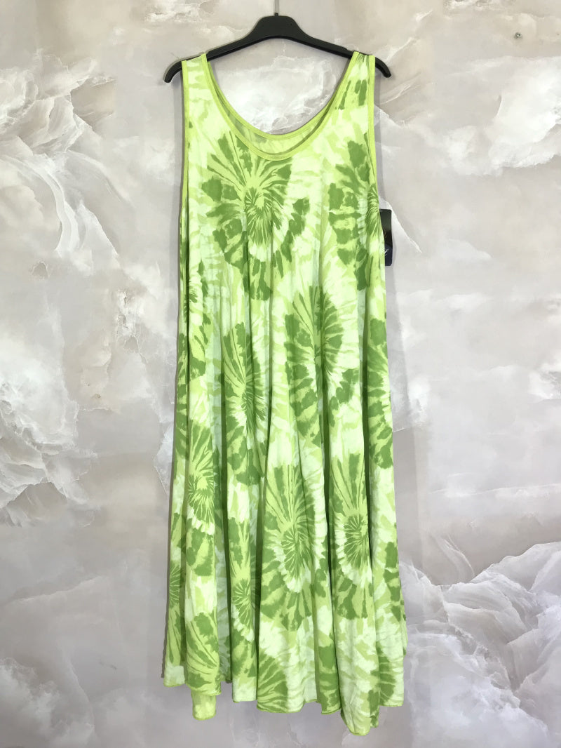 Lång ärmlös klänning med tie-dye-mönster i stor storlek