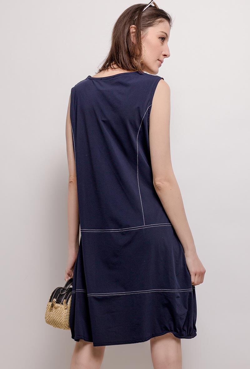 Stretchklänning med fickor i Stor Storlek