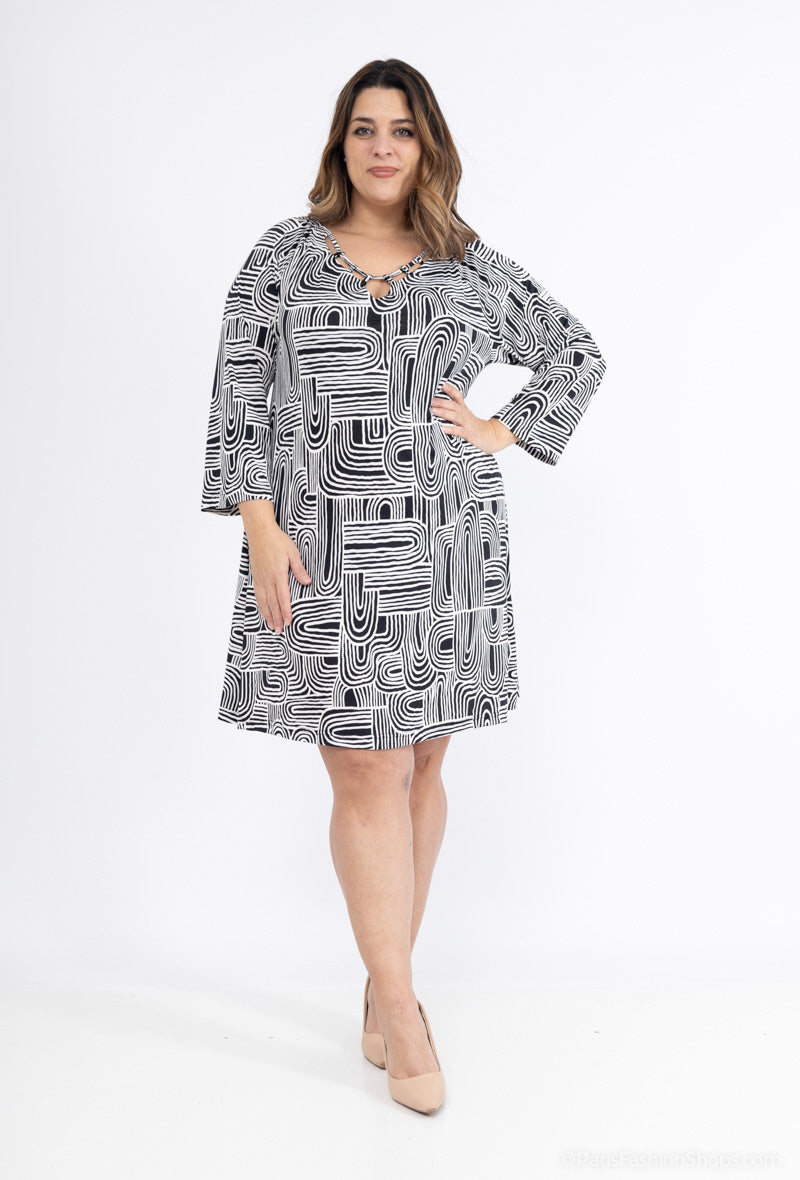 Plus Size Tunic Klänning med Öppen Krage och 3/4 Ärmar