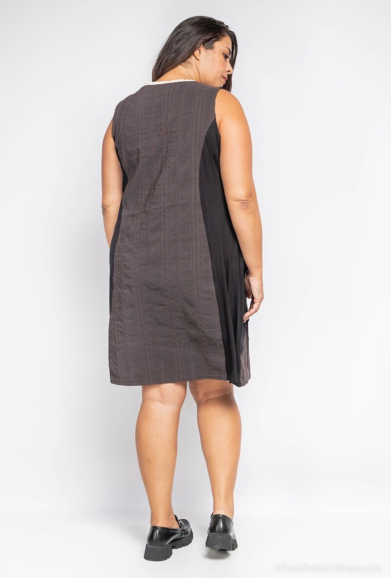 Zipped Dress i Stor Storlek