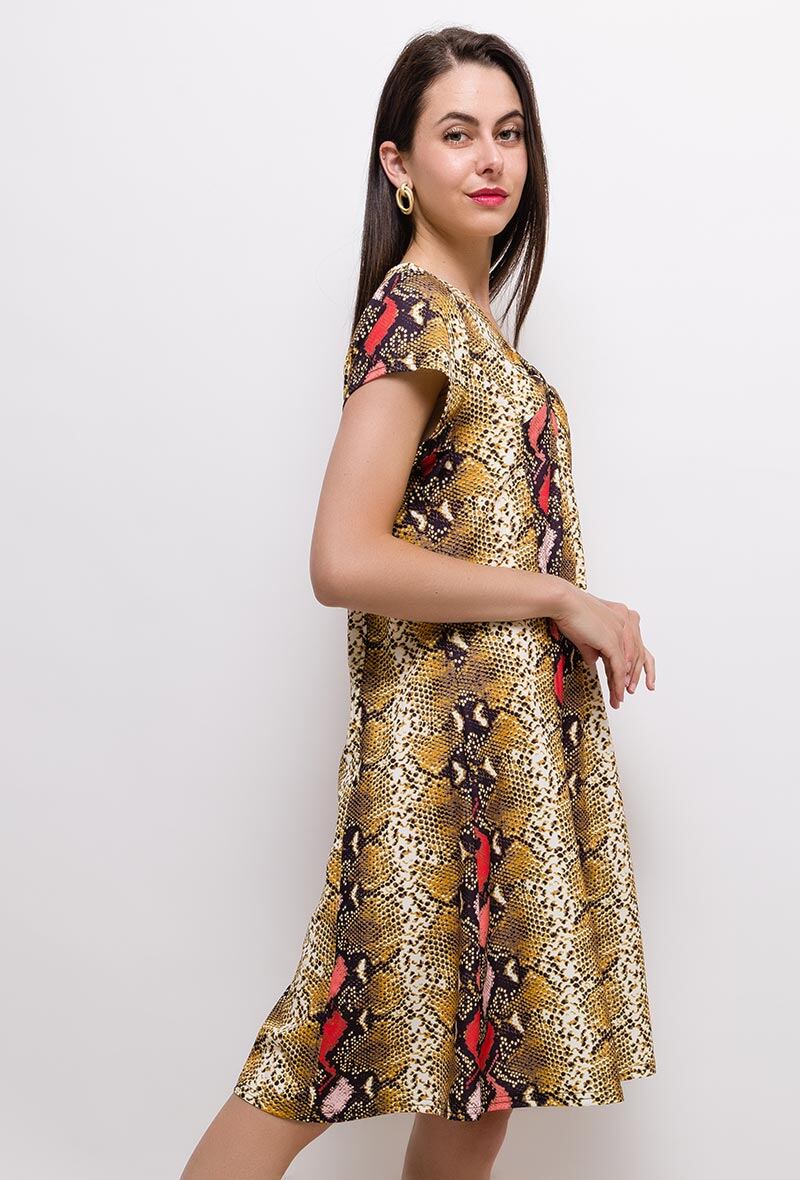 DRESSES i Stor Storlek - Flödande och Elegant Klänning