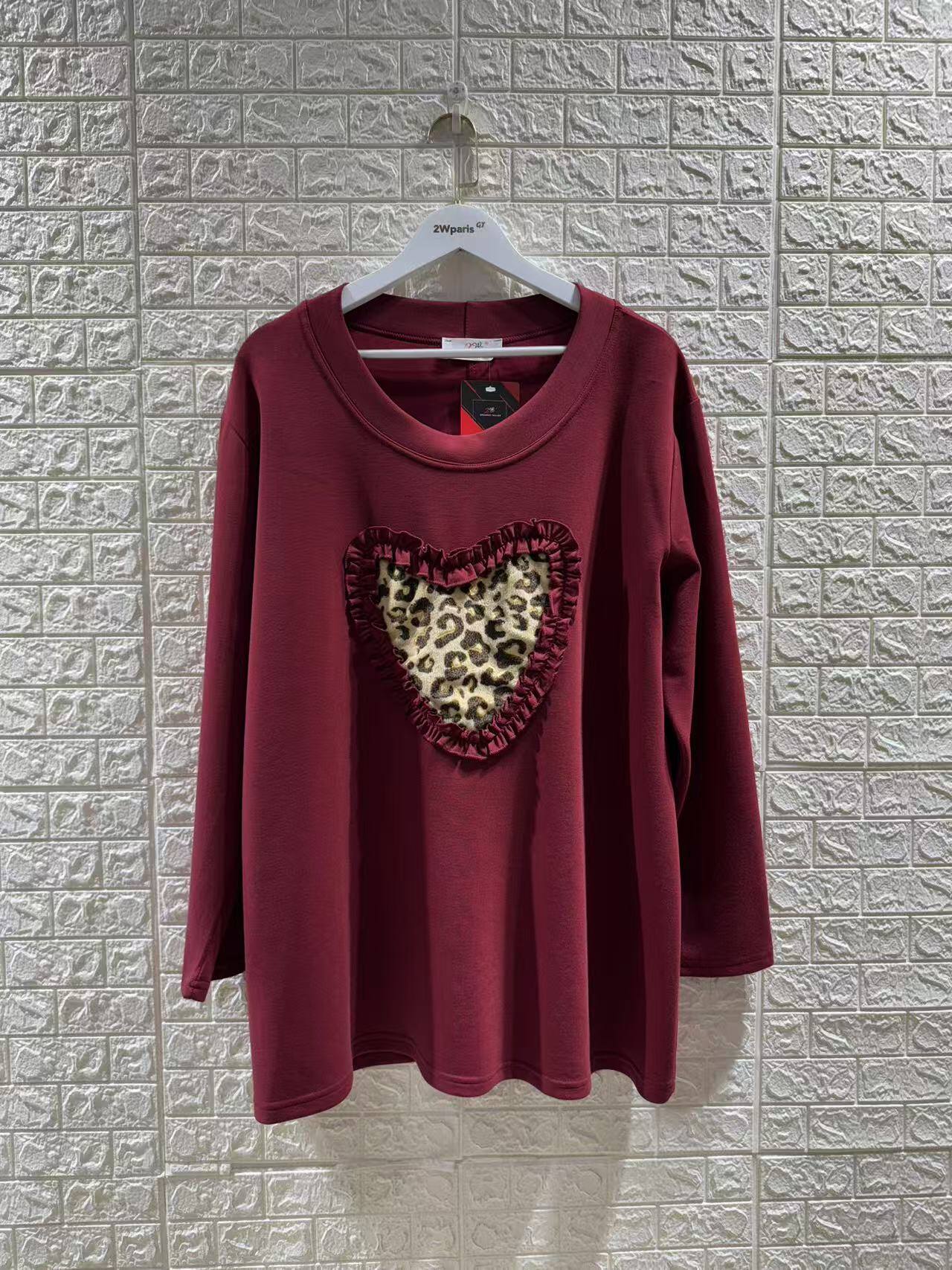 Plus Size Sweatshirt med Leopard och Hjärta
