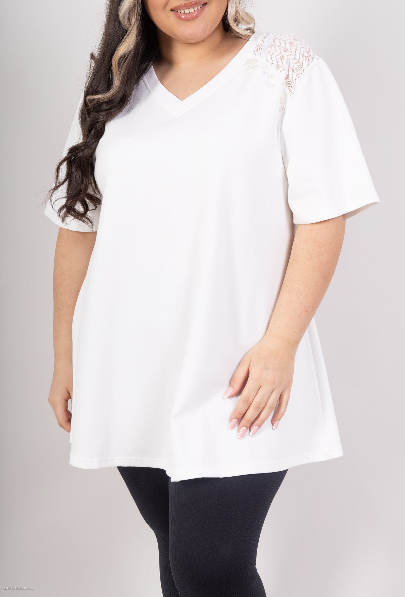 Plus Size Öppen Spets T-shirt med Pärlor