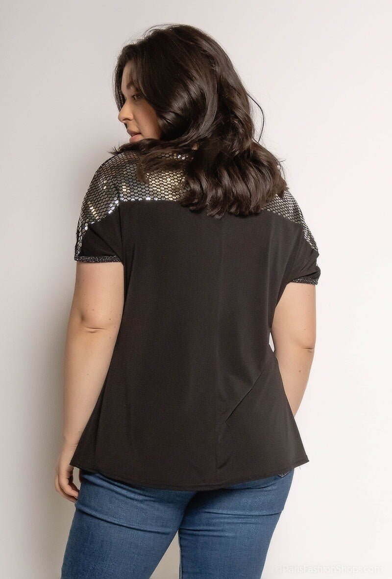 T-shirt med glittrig yoke i Stor Storlek