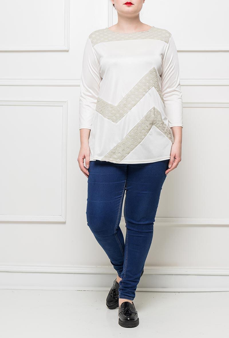 Spotted t-shirt i Stor Storlek