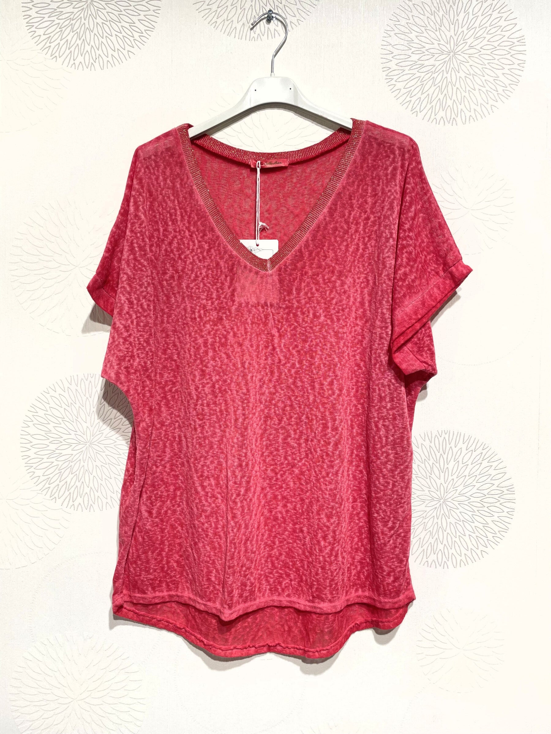 Plus Size Printed top with glitter strip in t -t t38 to t50
