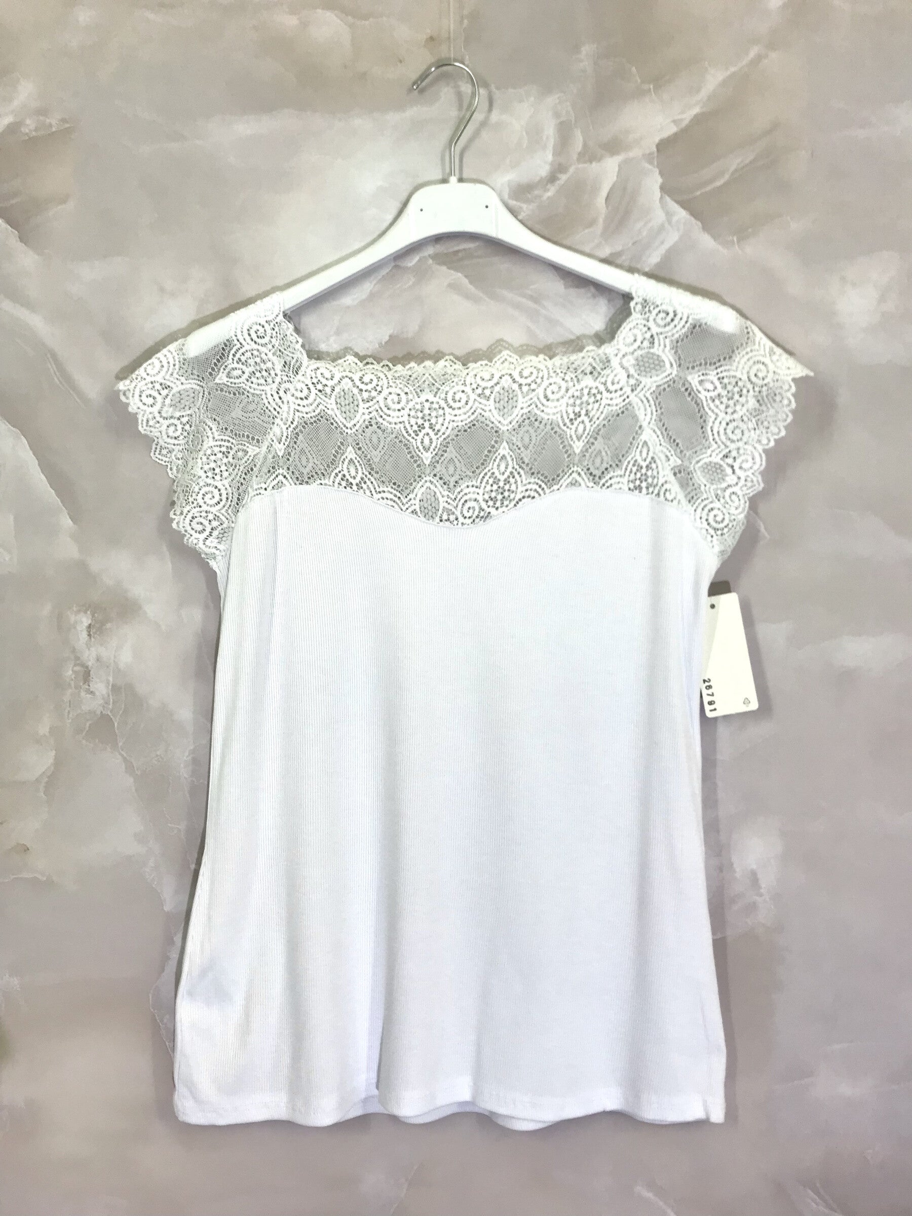 Short-sleeved boat-neck lace top i Stor Storlek