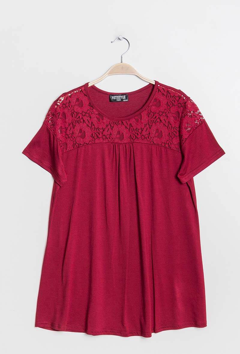 Tunika med spets i Stor Storlek