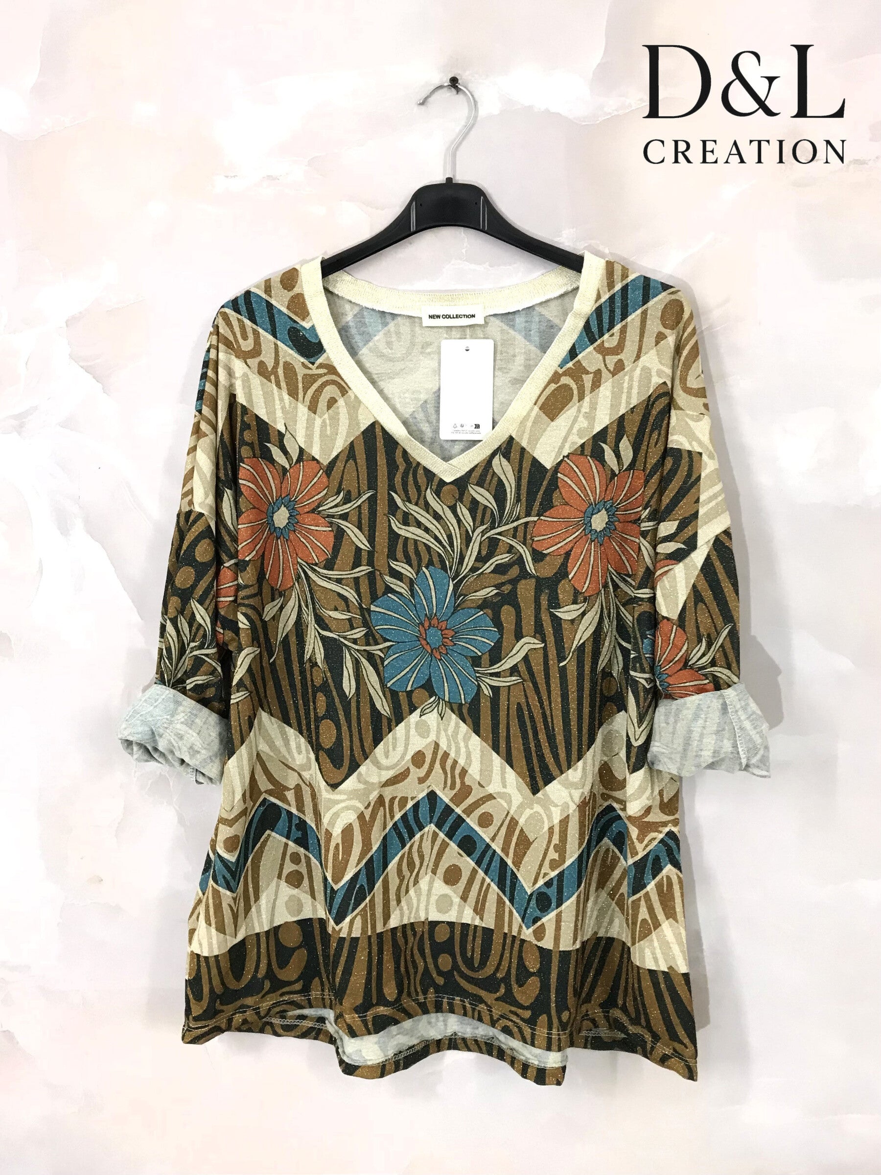 Printed tunic with V-neck size 38 to 50 i Stor Storlek
