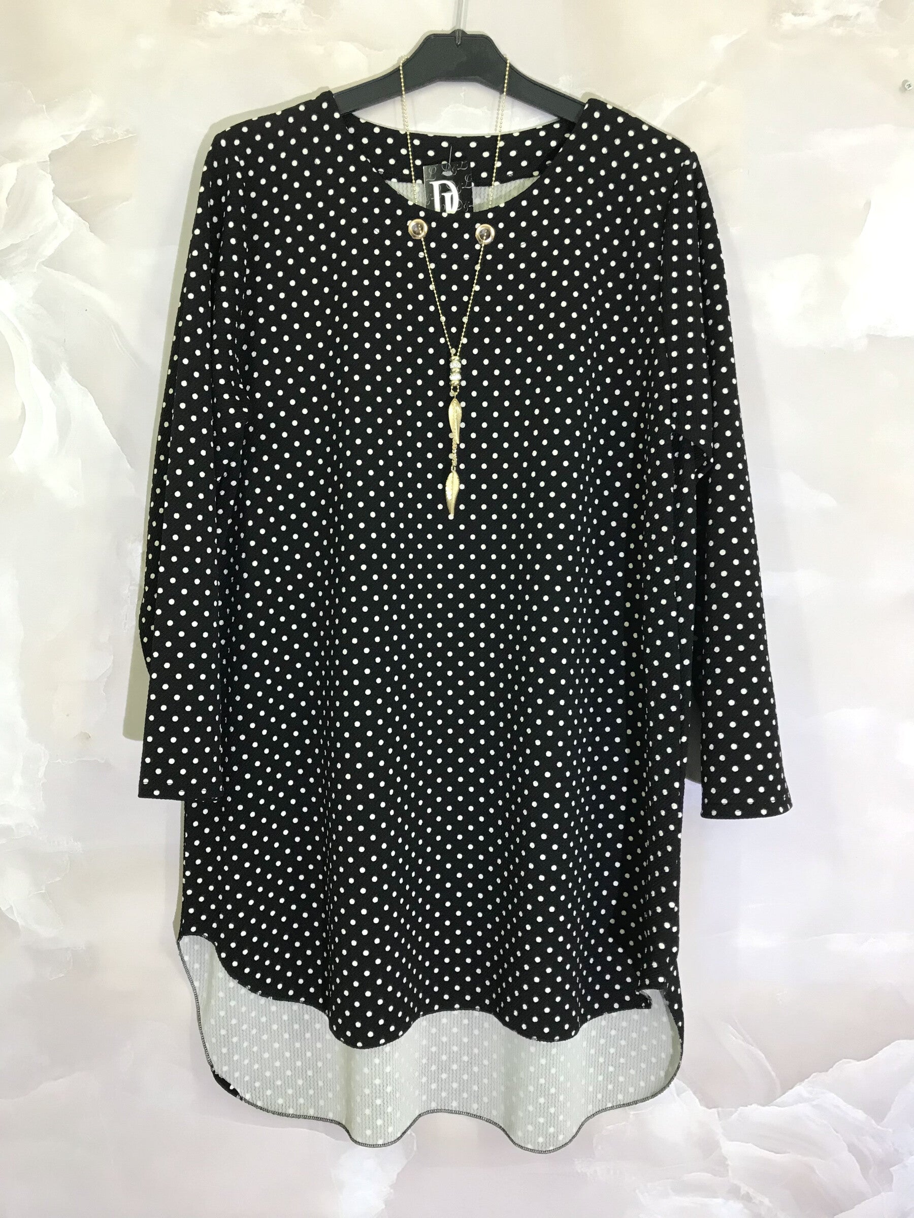 Långärmad tunika med guldhalsband | Plussize