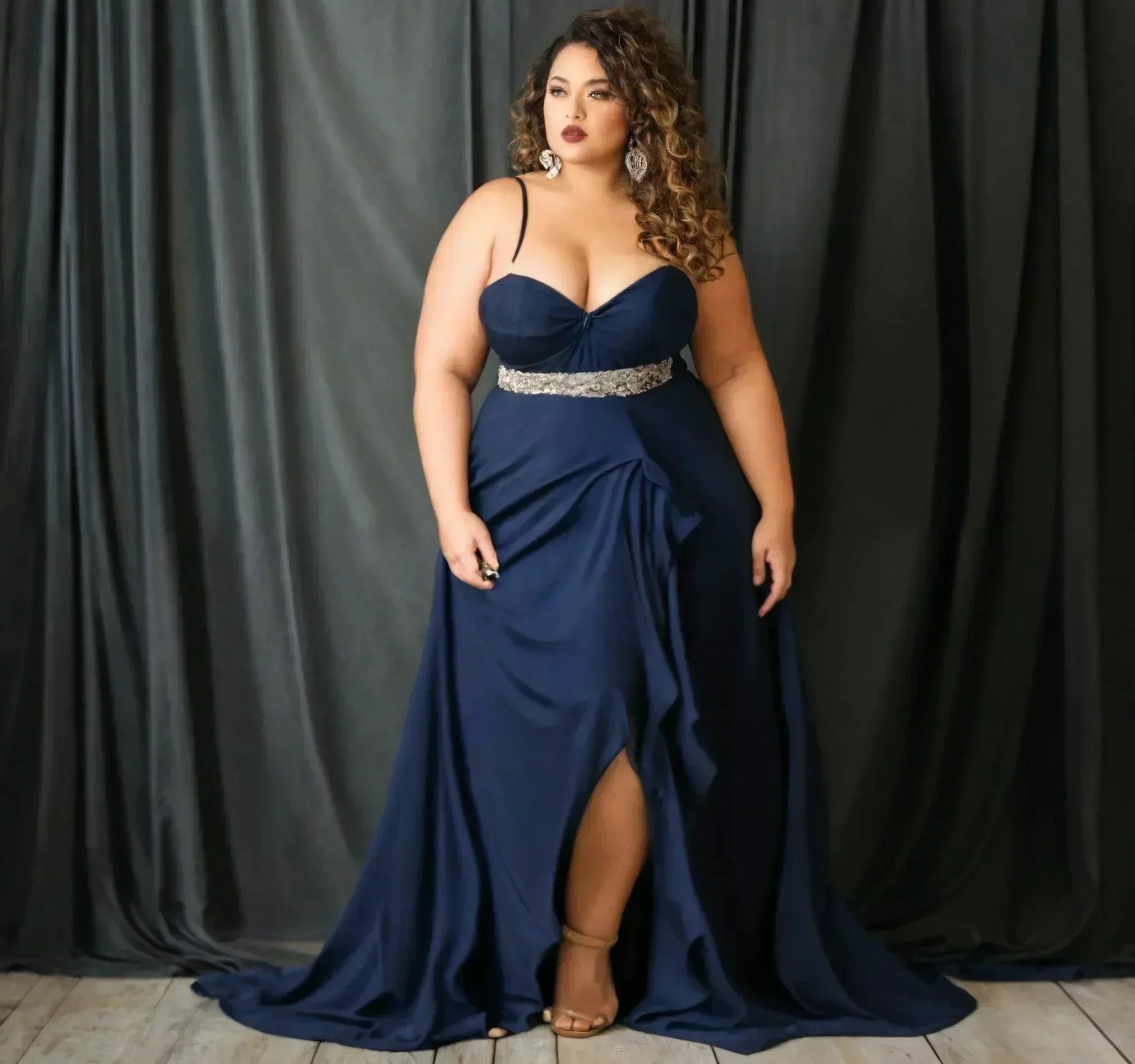 sexiga klänningar plus size