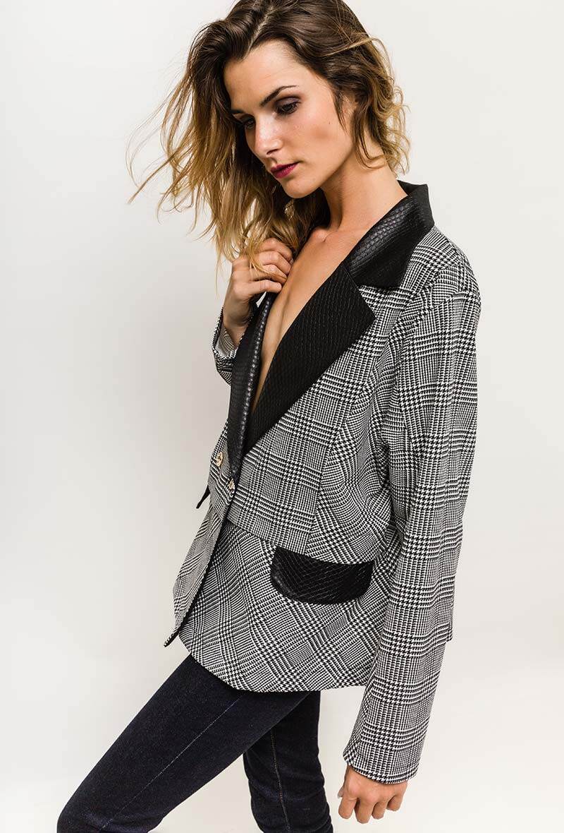 Plus Size Check Blazer