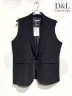 Plus Size Sleeveless blazer with fake pockets size 38 to 48
