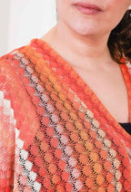 Broderad stickad blus med batwingärmar i stor storlek