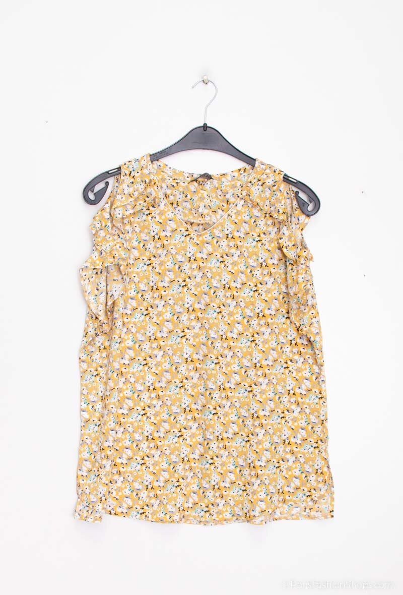 Plus Size Cold shoulder blouse