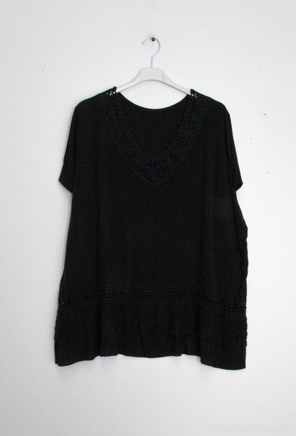 Plus Size Blouse with lace