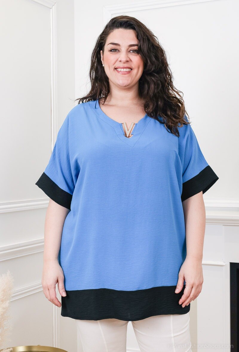 Plus Size V-neck two-tone batwing sleeve blouse